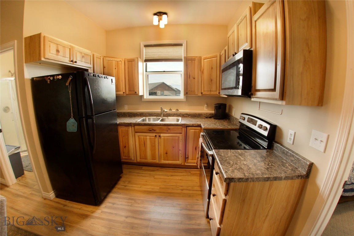 48 Wild Rye Place Property Photo 14