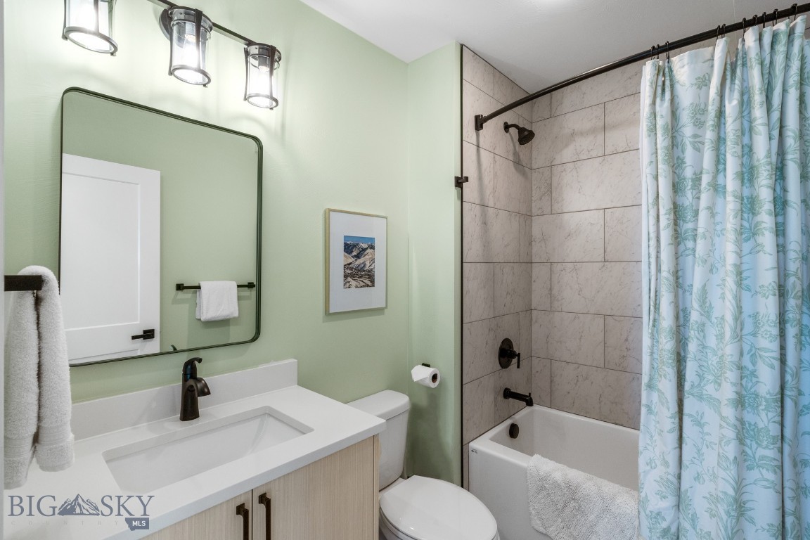 315 S 11th Property Photo 10