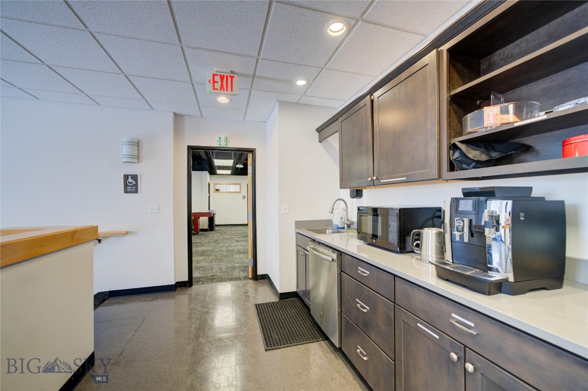 110 Enterprise Boulevard 202 Property Photo 12