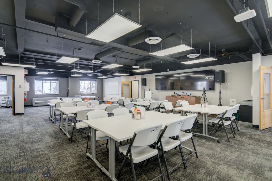 110 Enterprise Boulevard 202 Property Photo 15