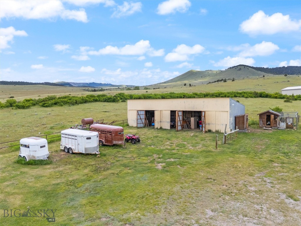 106 Two Bumps Loop E Property Photo 10