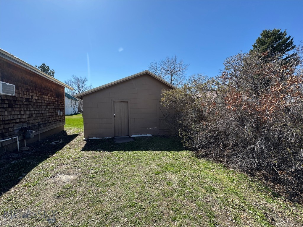 18 Busha St. Property Photo 8