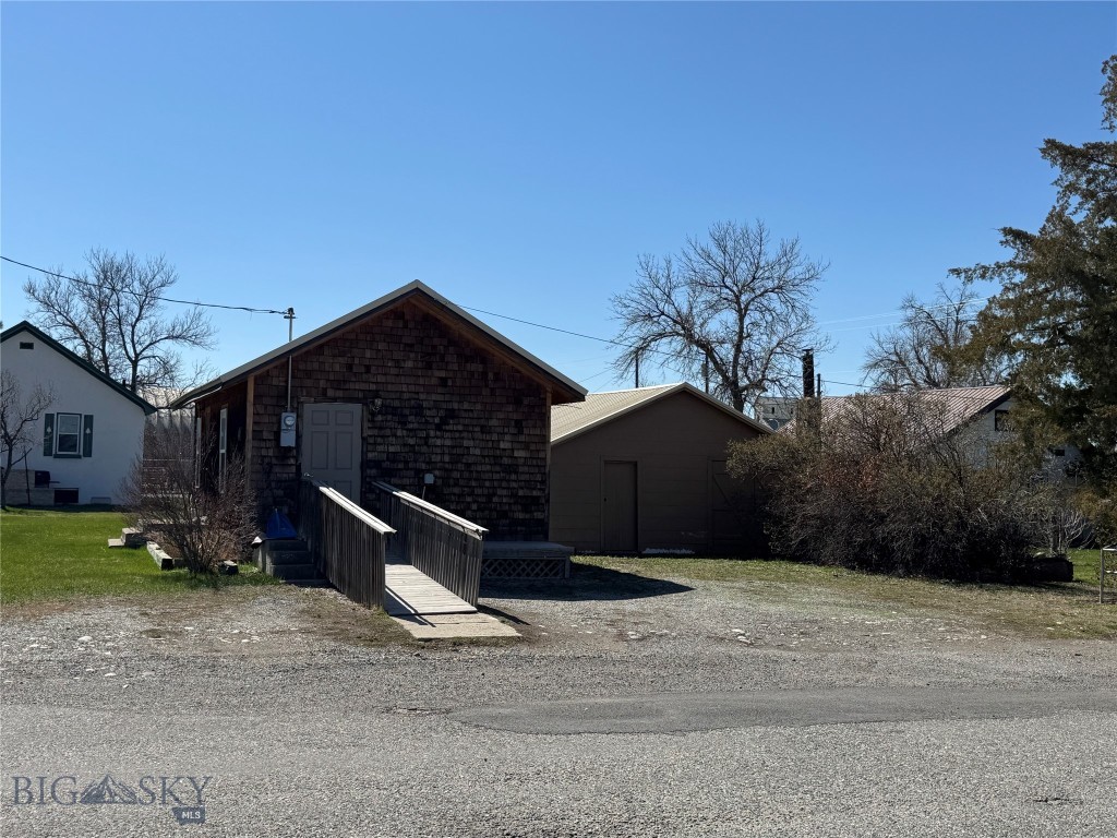 18 Busha St. Property Photo 15