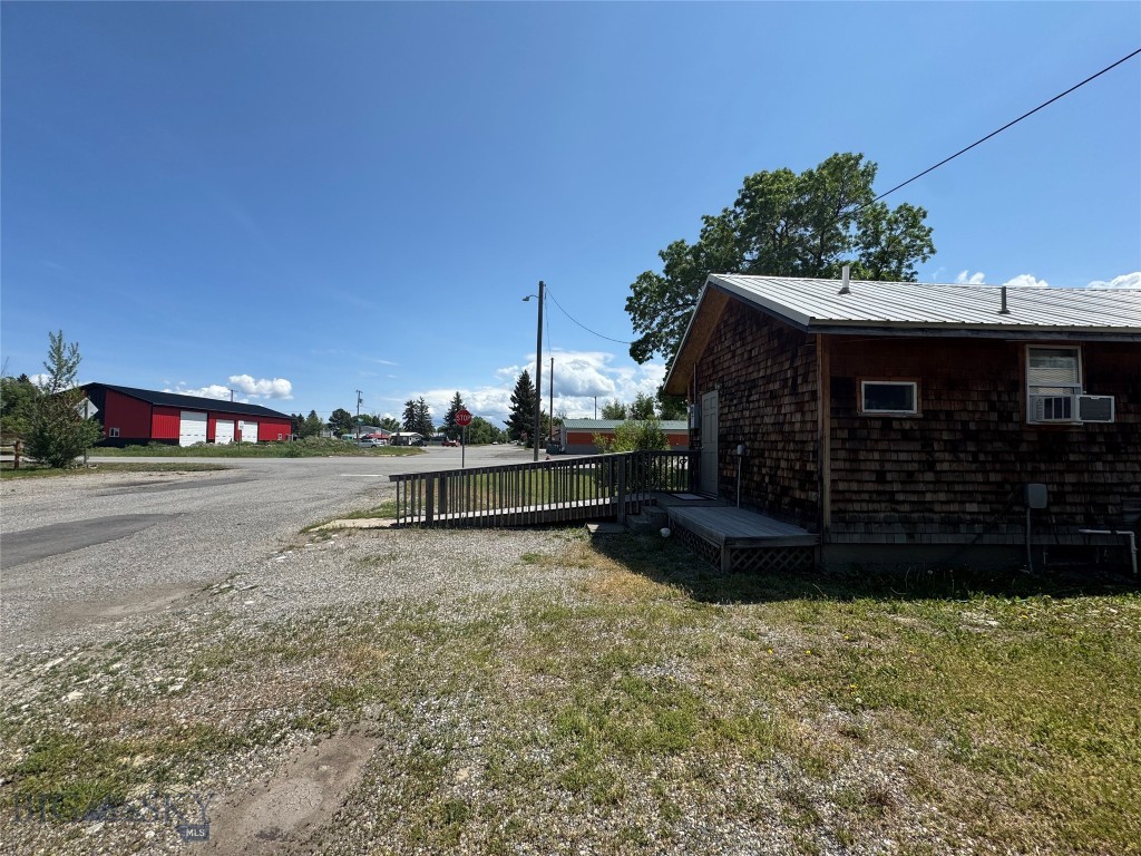18 Busha St. Property Photo 17