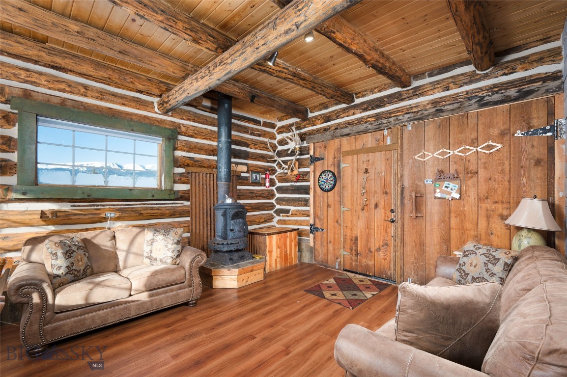 212 Hebgen Lodge Road Property Photo 14