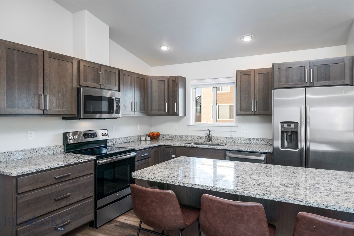2057 Mahogany Avenue Property Photo 13