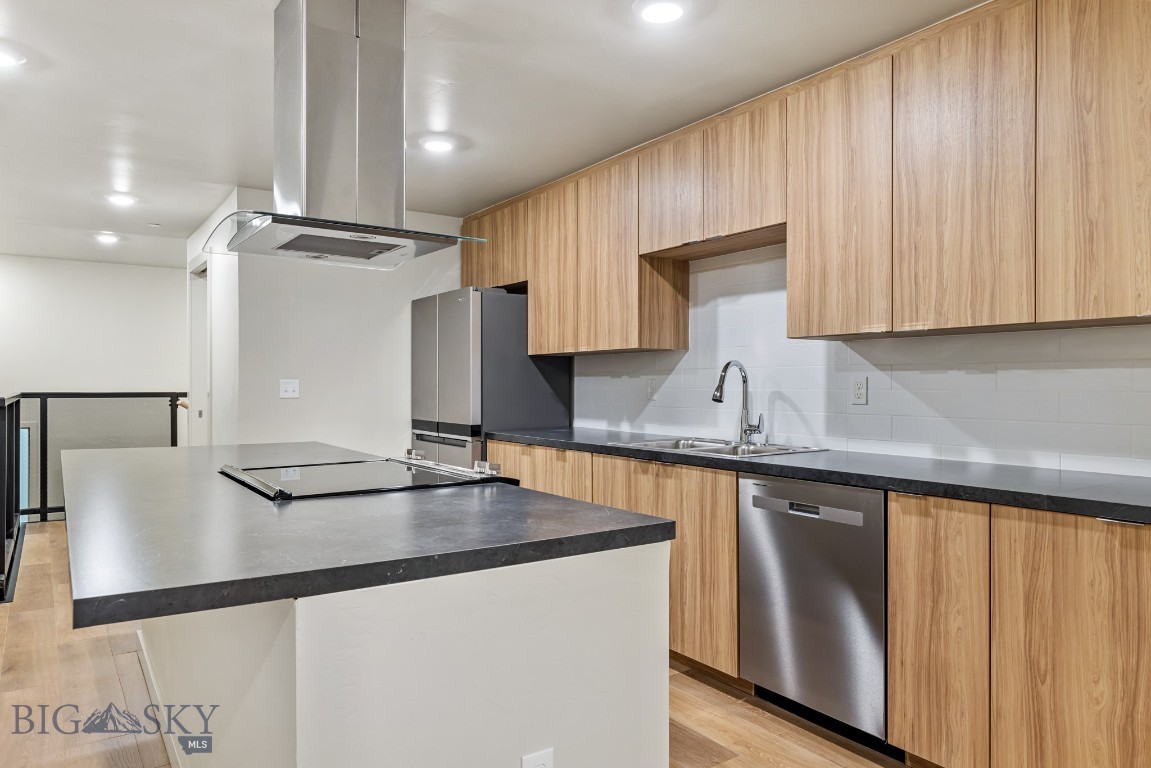 59 E Park Street 101 Property Photo 7
