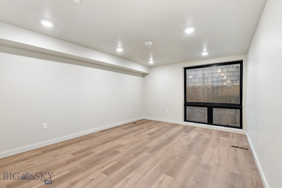 59 E Park Street 101 Property Photo 8