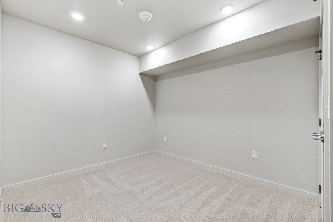 59 E Park Street 101 Property Photo 10