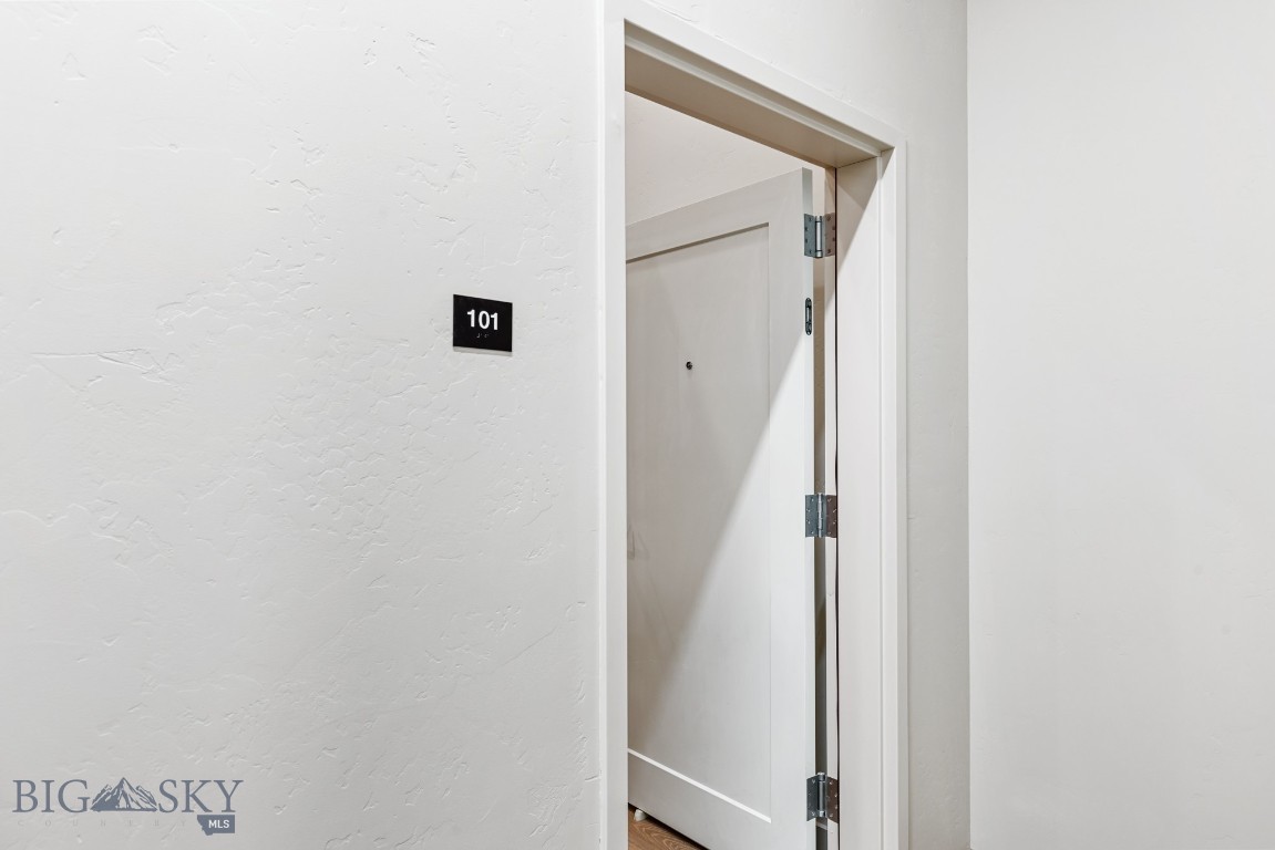 59 E Park Street 101 Property Photo 17