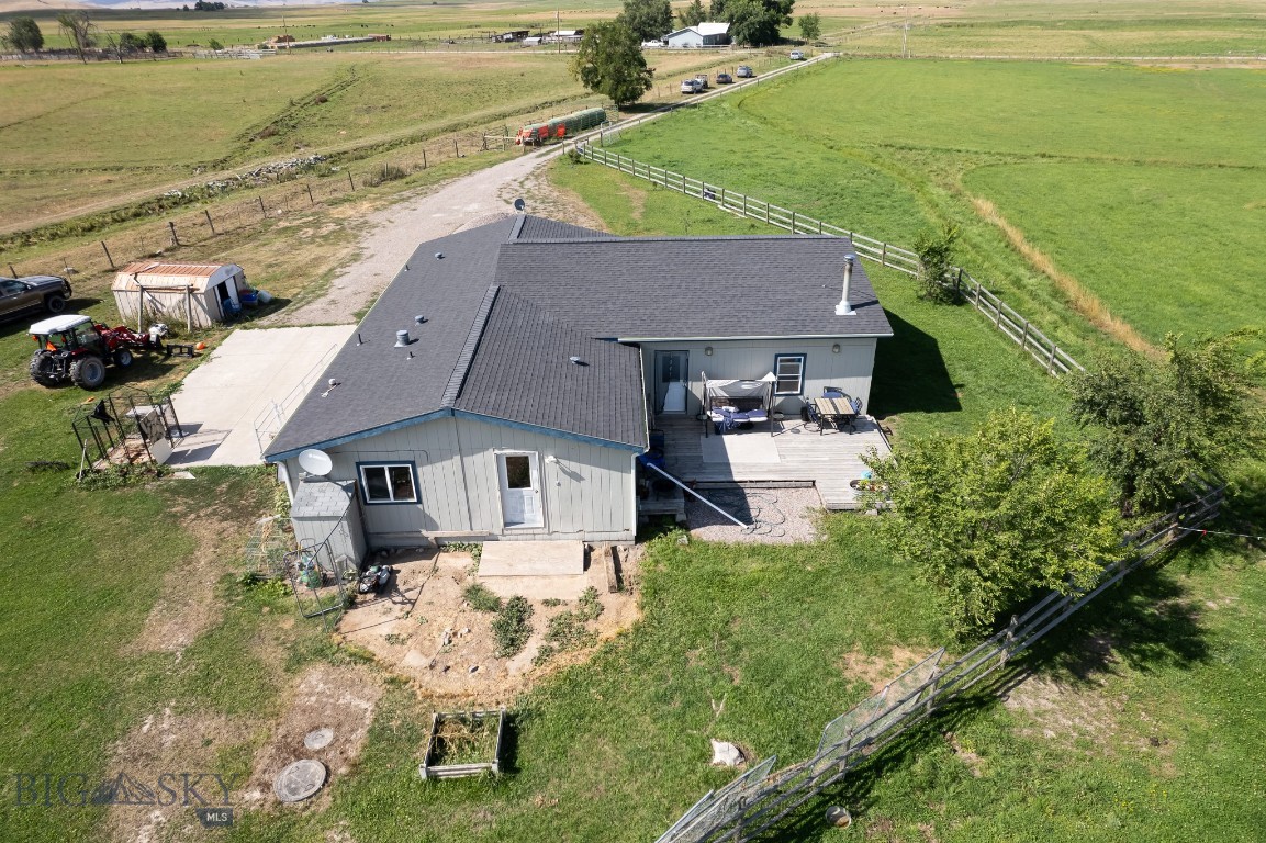 39249 Dellwo Road Property Photo 11