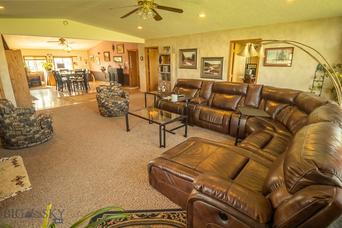 39249 Dellwo Road Property Photo 17