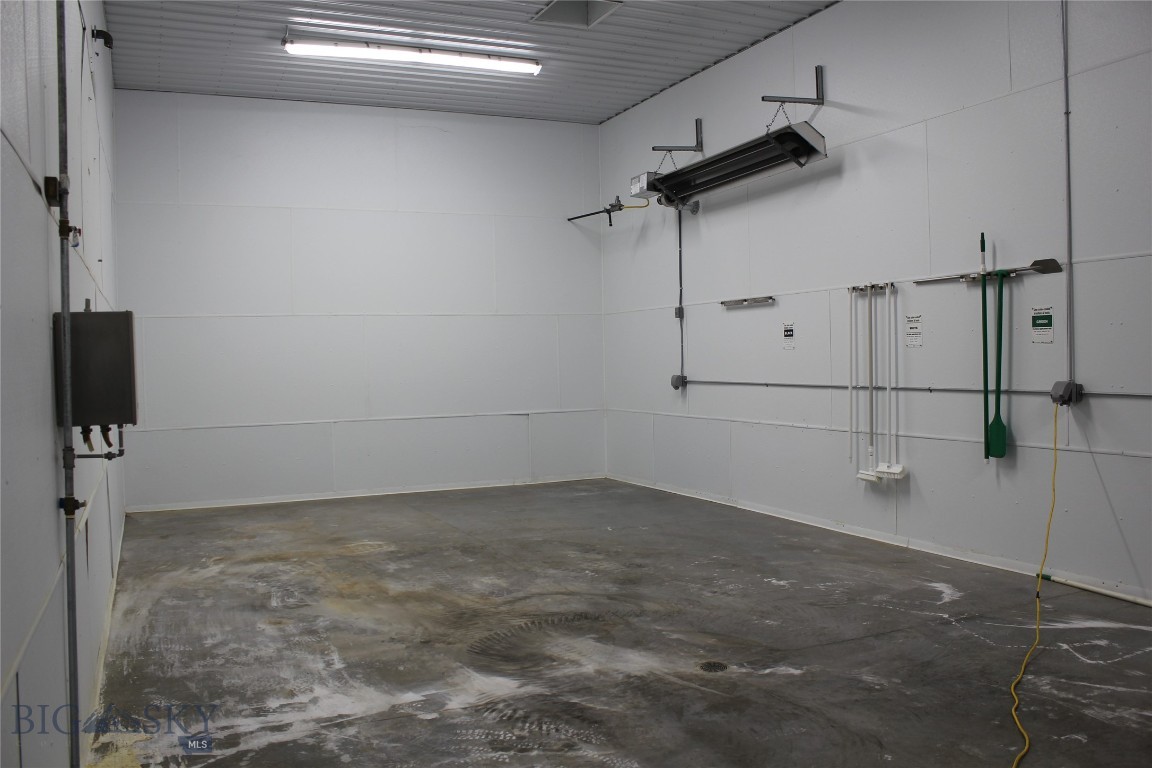 3512 E Bench Property Photo 6