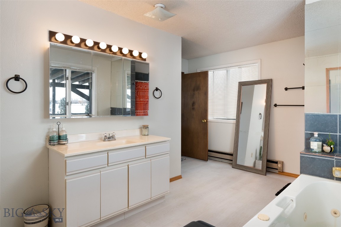 2521 Weaver Lane Property Photo 15