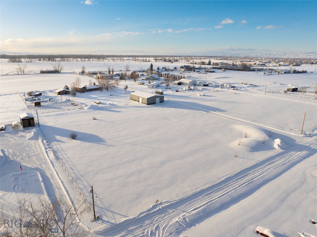 2521 Weaver Lane Property Photo 43