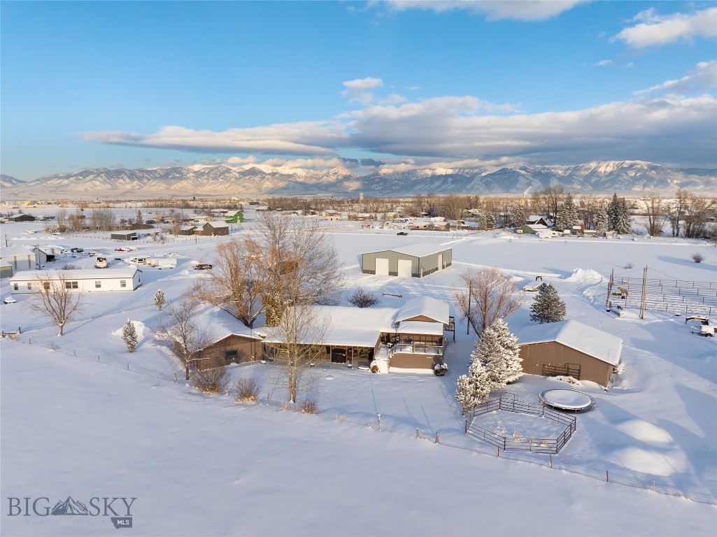 2521 Weaver Lane Property Photo 46