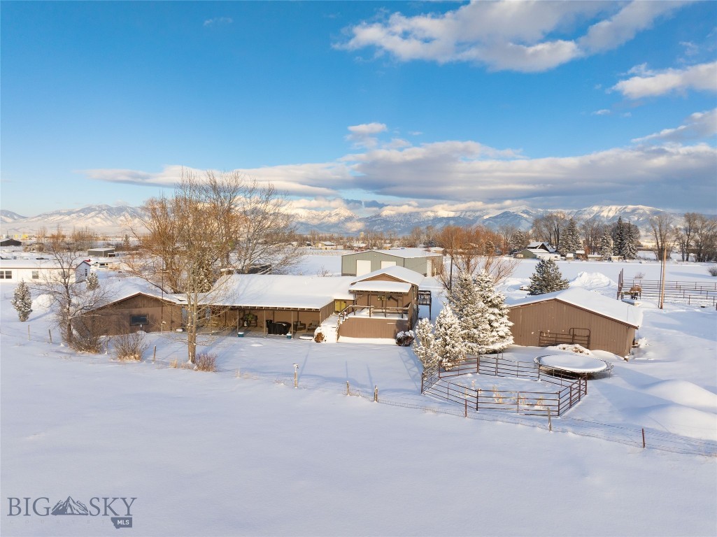 2521 Weaver Lane Property Photo 47