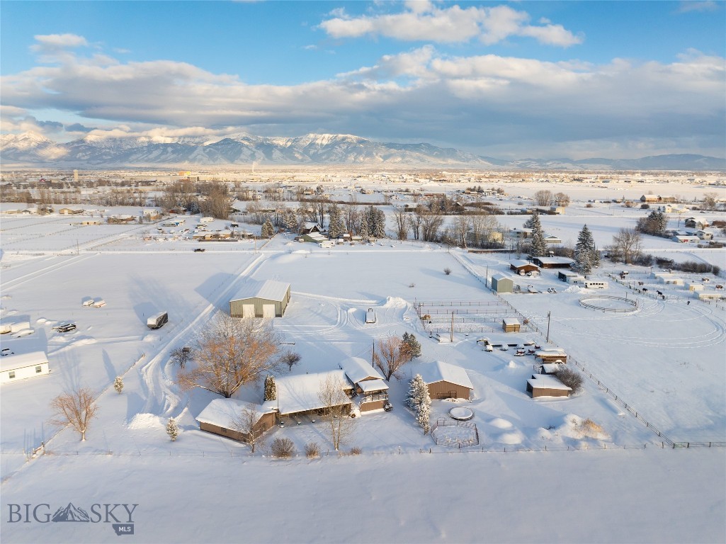 2521 Weaver Lane Property Photo 49