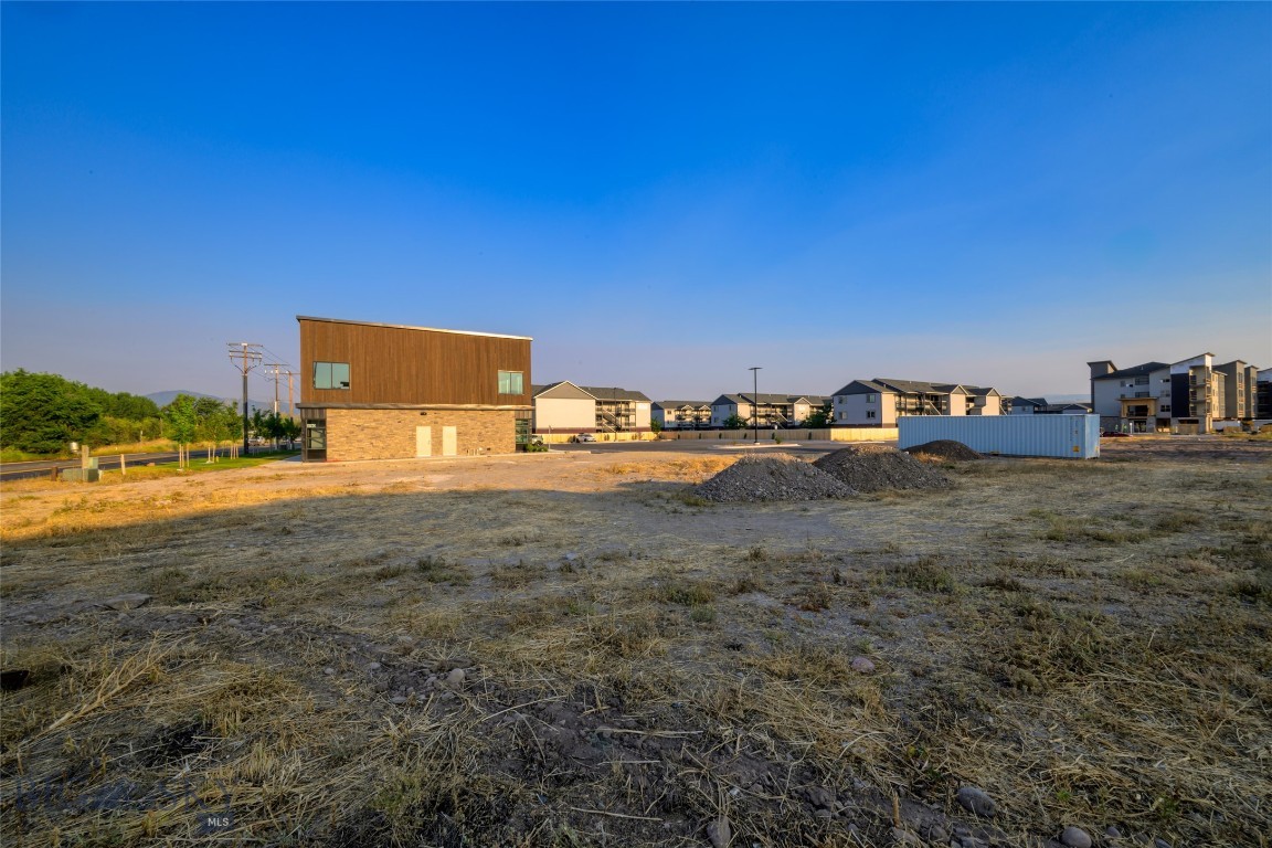 3770 Mullan Road Property Photo 13