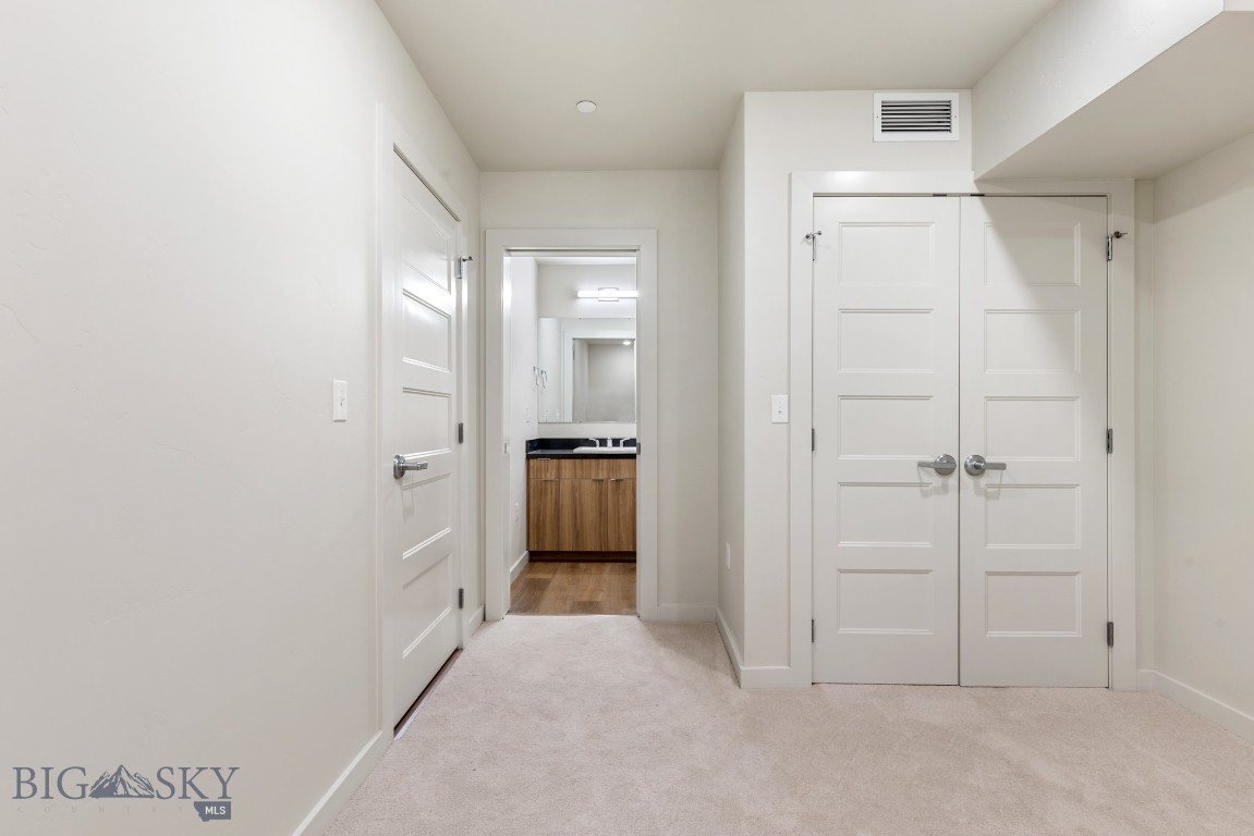 59 E Park Street 102 Property Photo 10