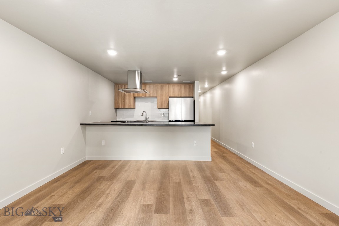 59 E Park Street 201 Property Photo 7