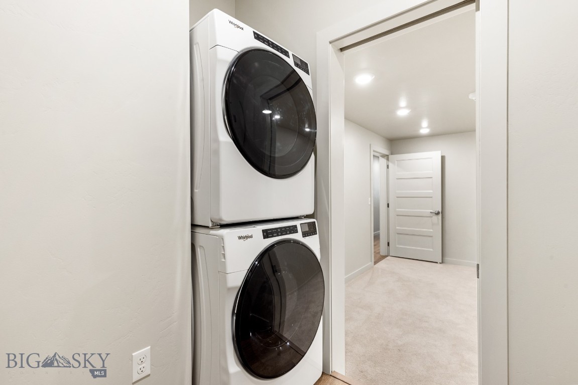 59 E Park Street 201 Property Photo 10