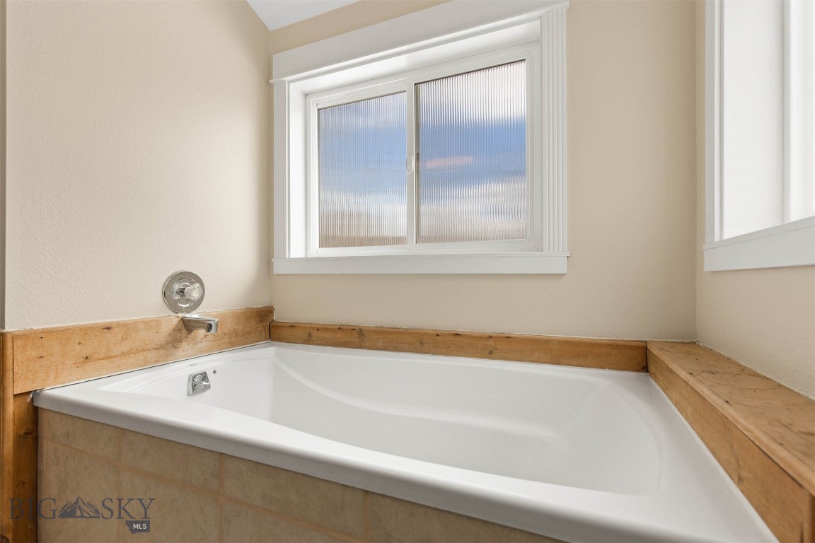 510 Flathead Avenue Property Photo 17