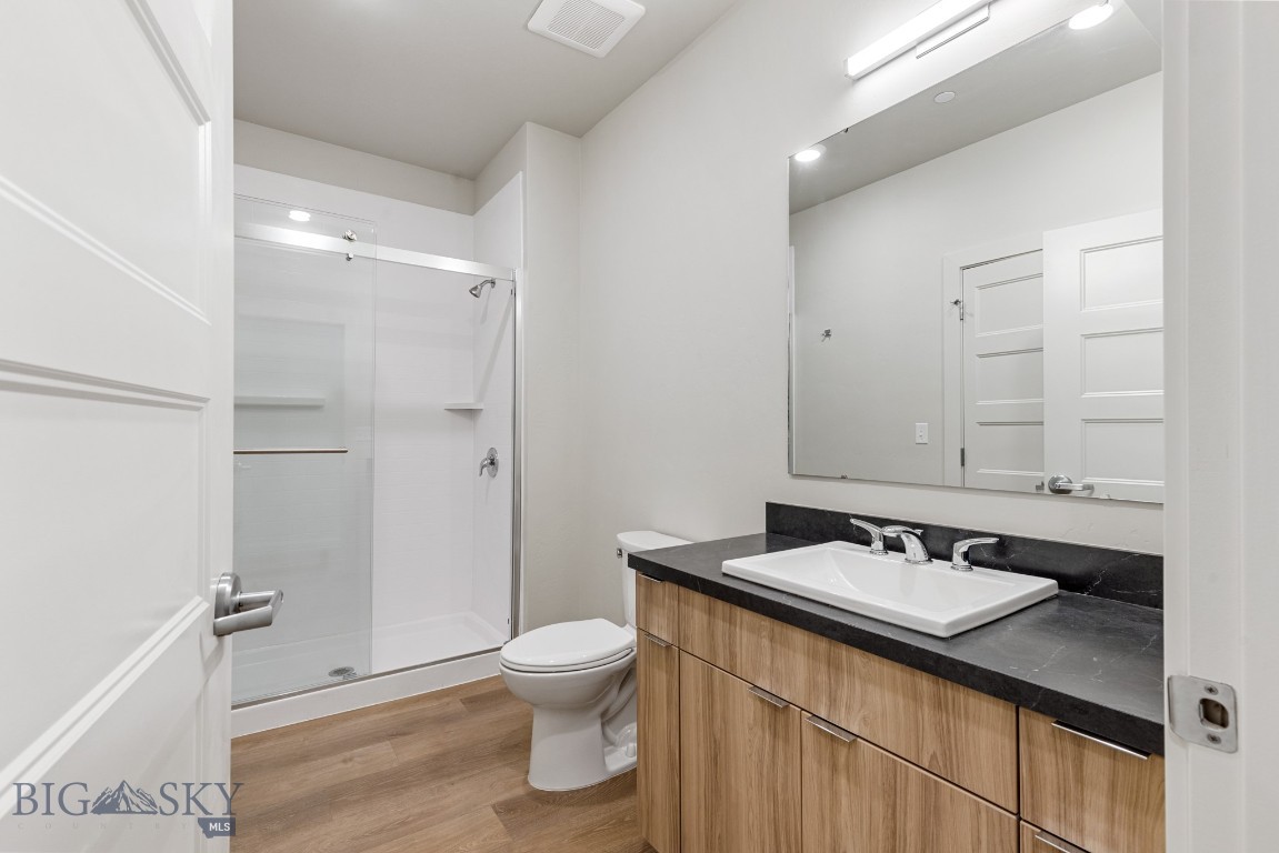 59 E Park Street 204 Property Photo 13