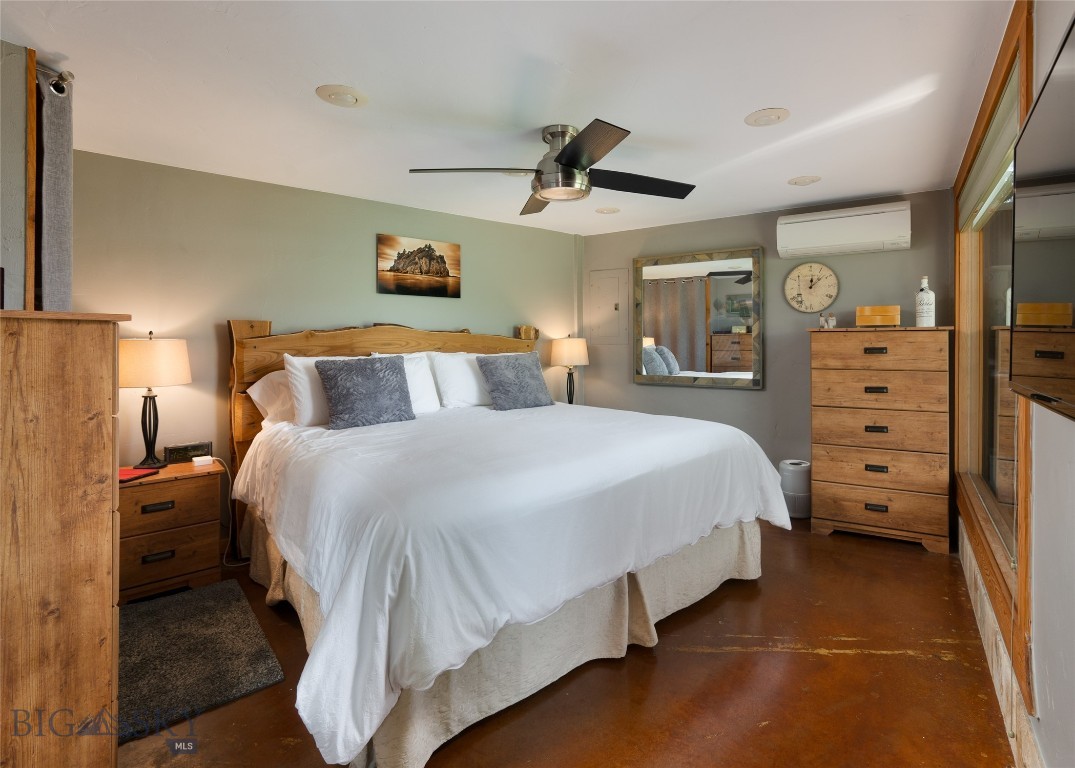 27459 Frontage Road Property Photo 41
