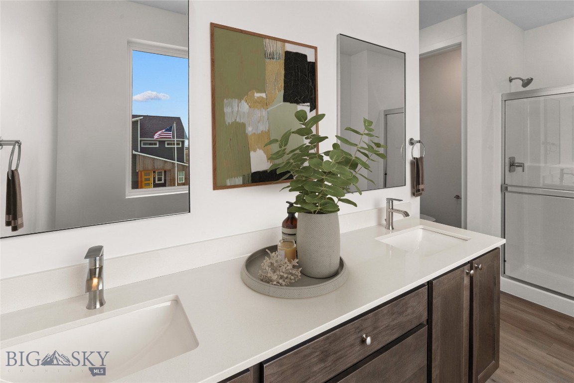 4827 Harvest Parkway Property Photo 8