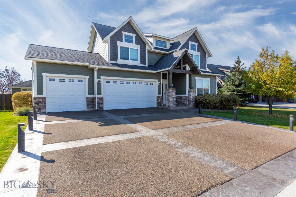 30 Gloria Court Property Photo 2