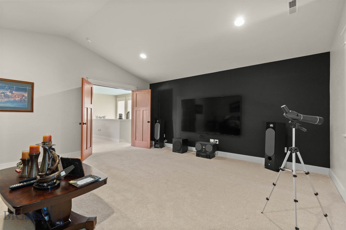 30 Gloria Court Property Photo 27