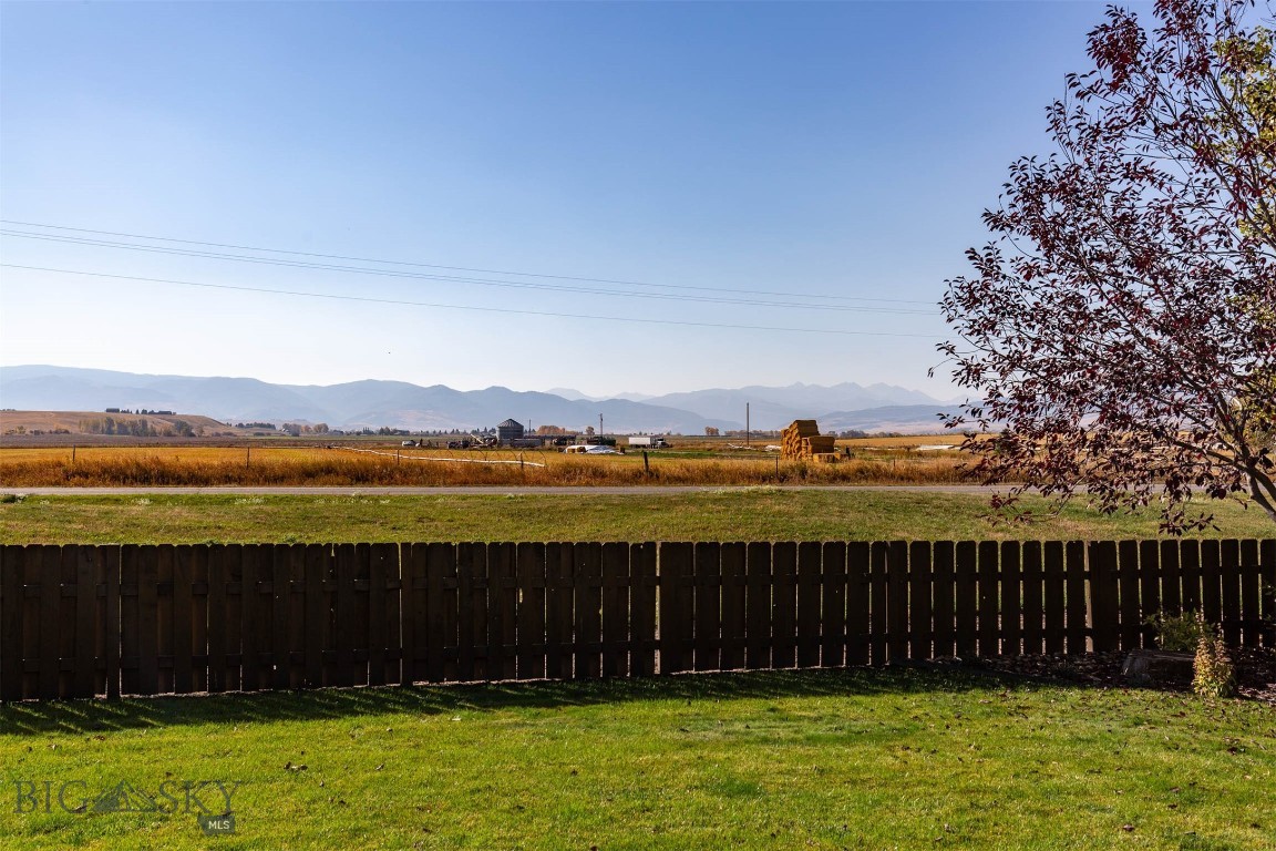 30 Gloria Court Property Photo 50