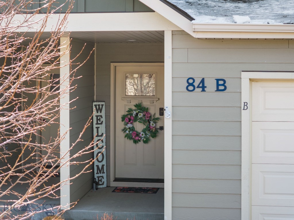84 Tail Feather Lane B Property Photo 18