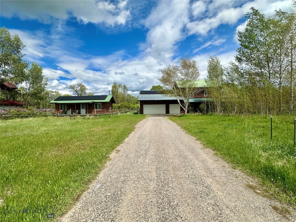 2225 Stagecoach Trail Road