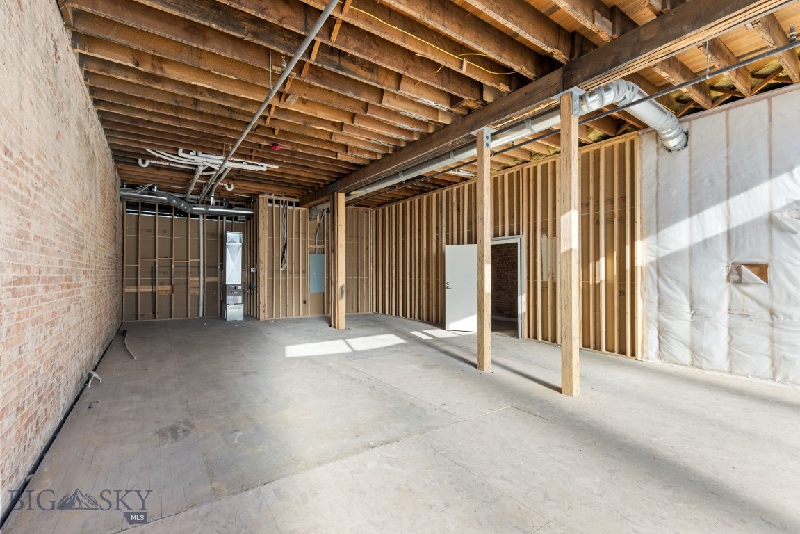 59 E Park Street C Property Photo 5
