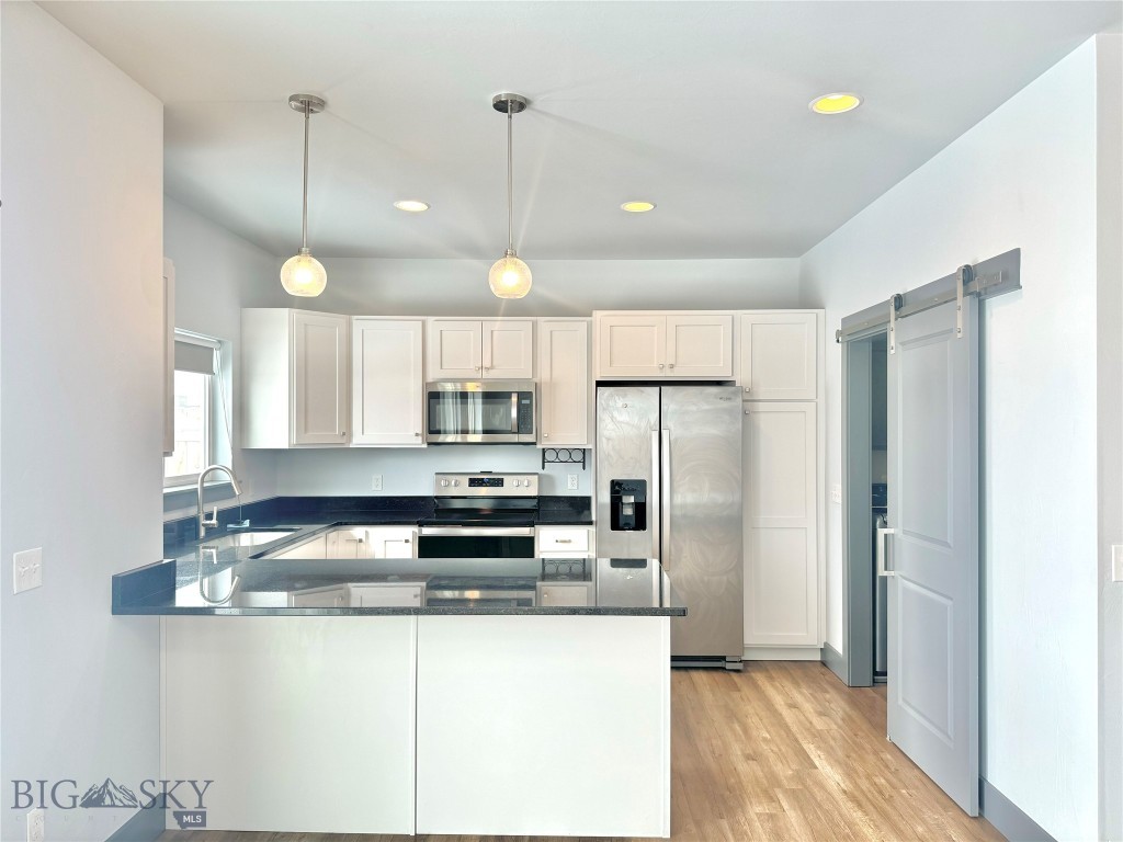 508 Winston B Property Photo 6