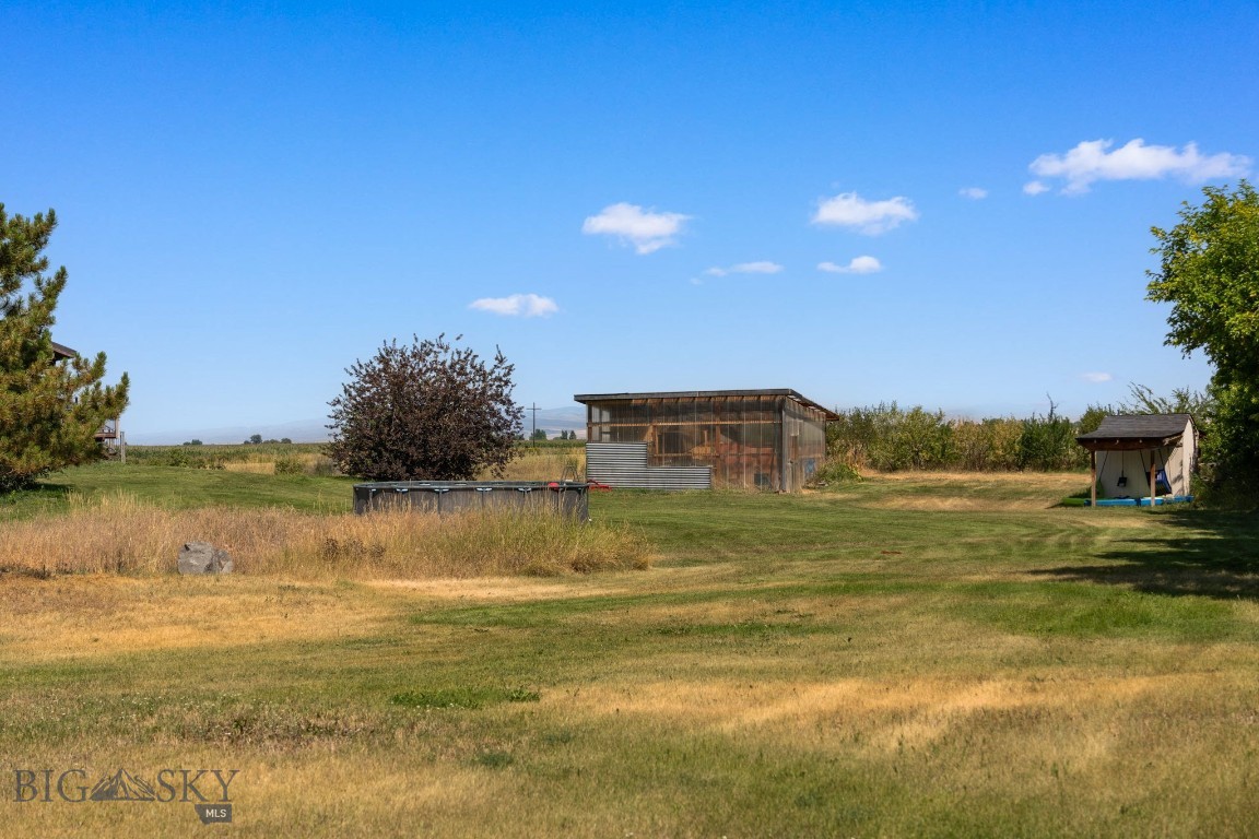545 Coulee Drive Property Photo 38