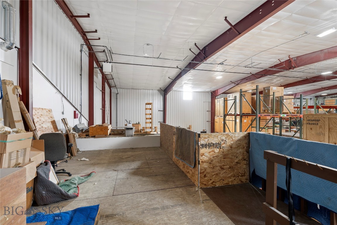 5020 93 Highway S Property Photo 27
