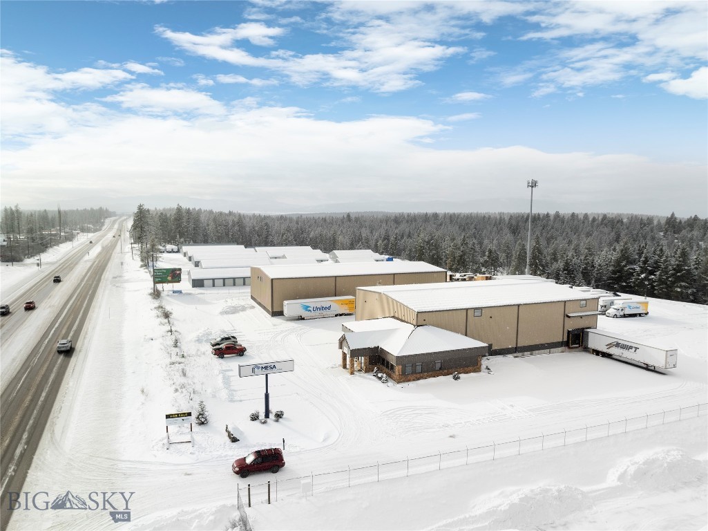 5020 93 Highway S Property Photo 38