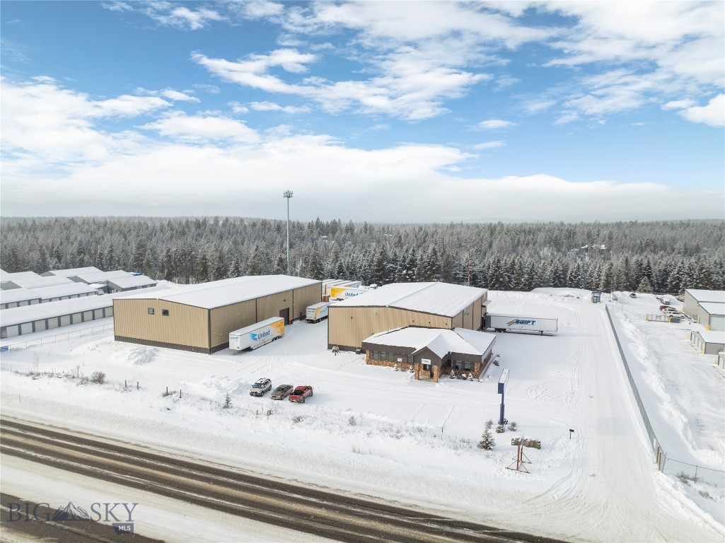 5020 93 Highway S Property Photo 41