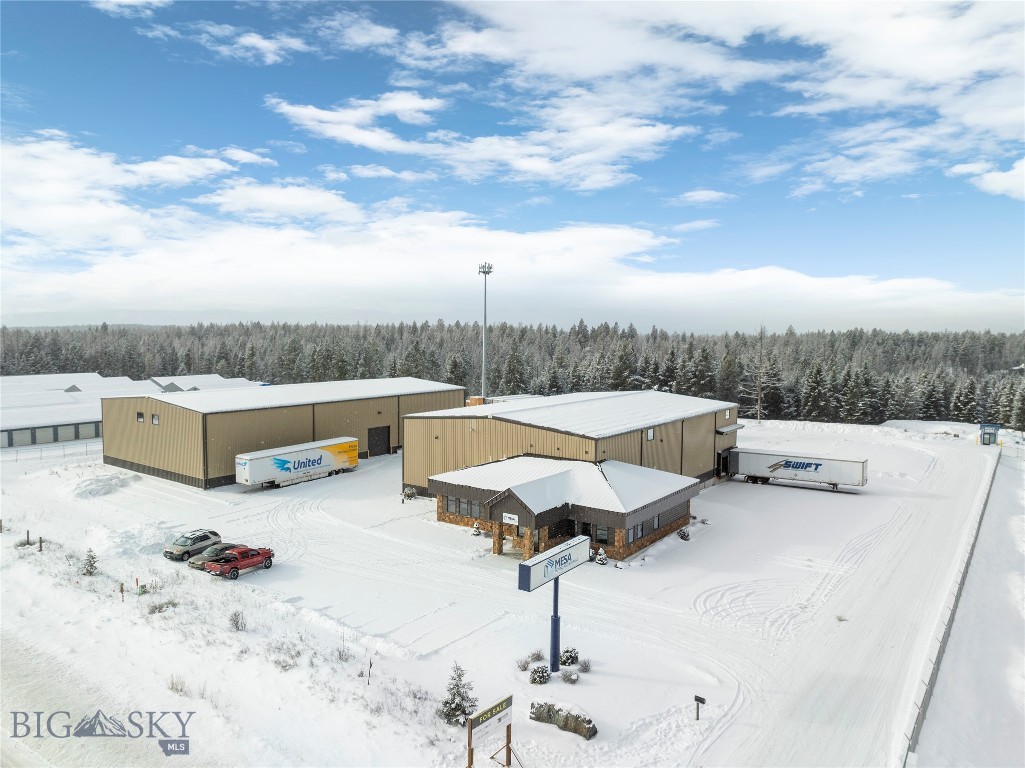 5020 93 Highway S Property Photo 42