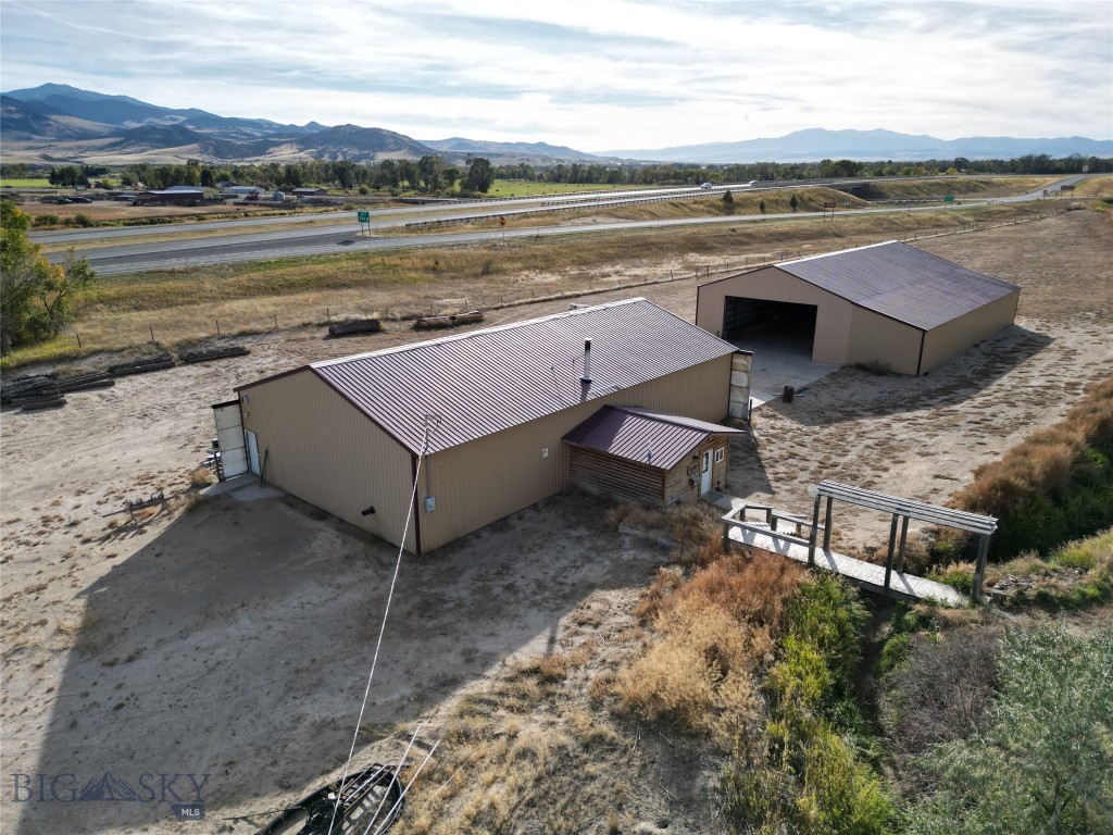 14 Old Mt Hwy 10 Property Photo 4