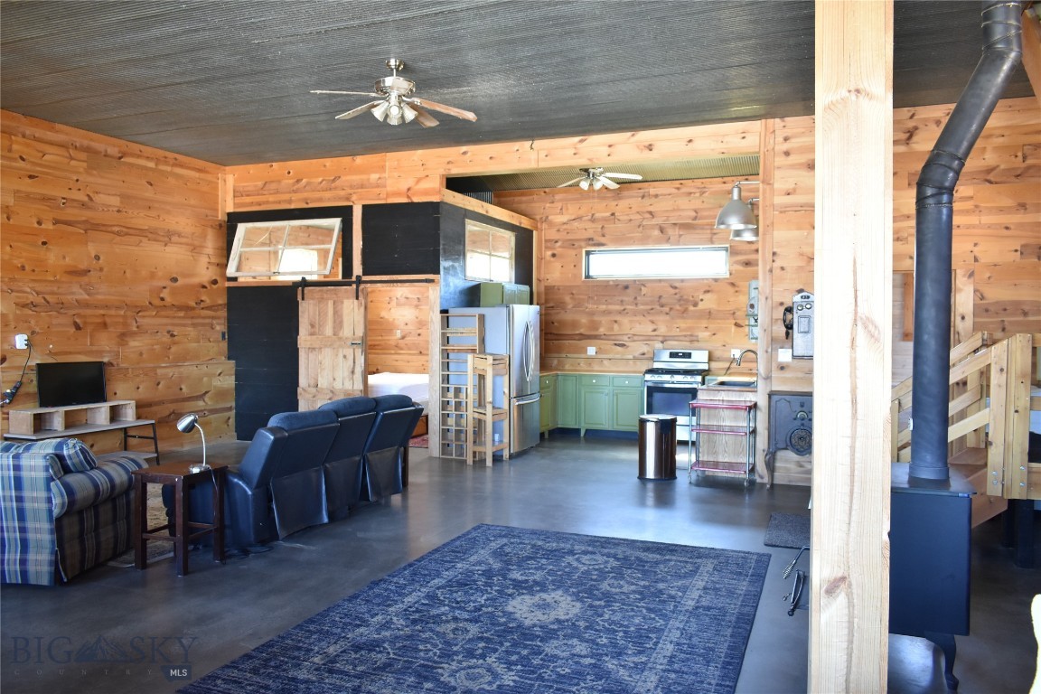 13575 Crystal Mountain Road Property Photo 25