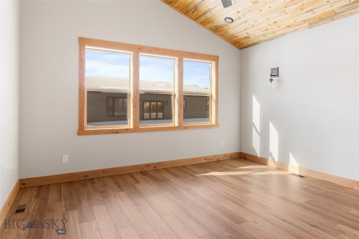 74 Anode Street Property Photo 26