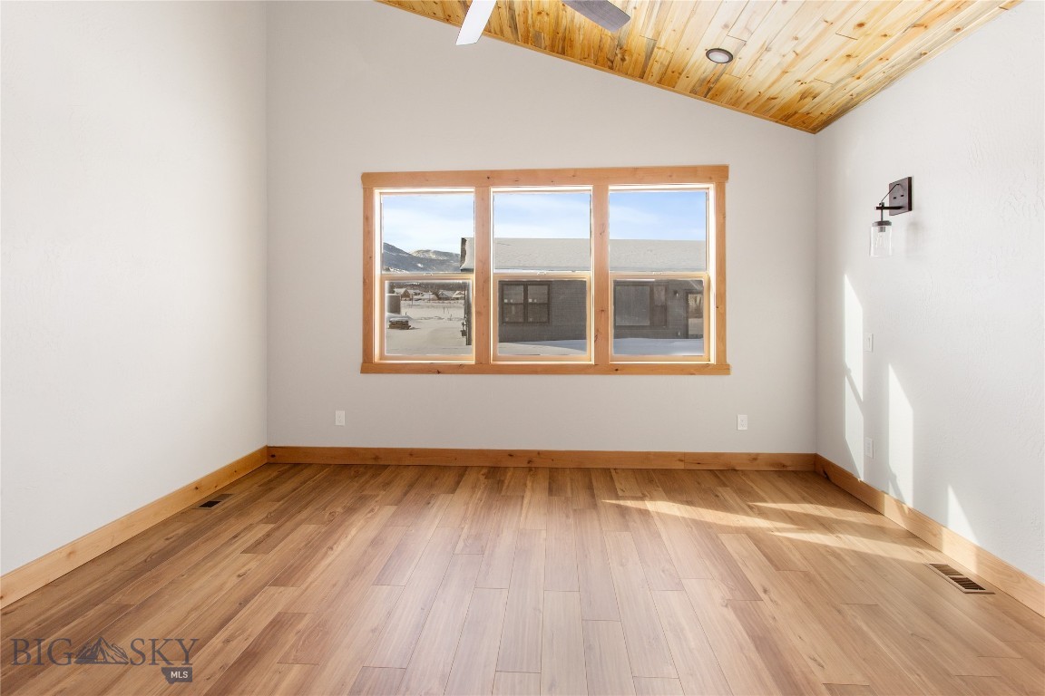 74 Anode Street Property Photo 27