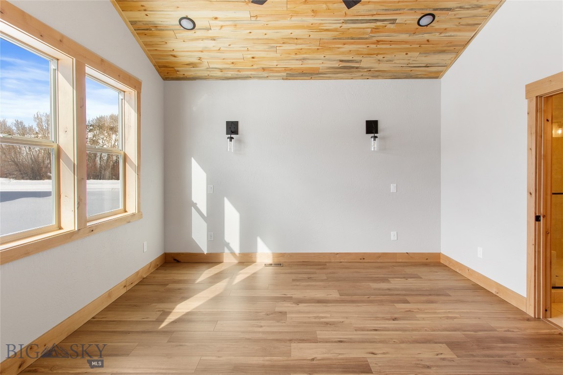 74 Anode Street Property Photo 29