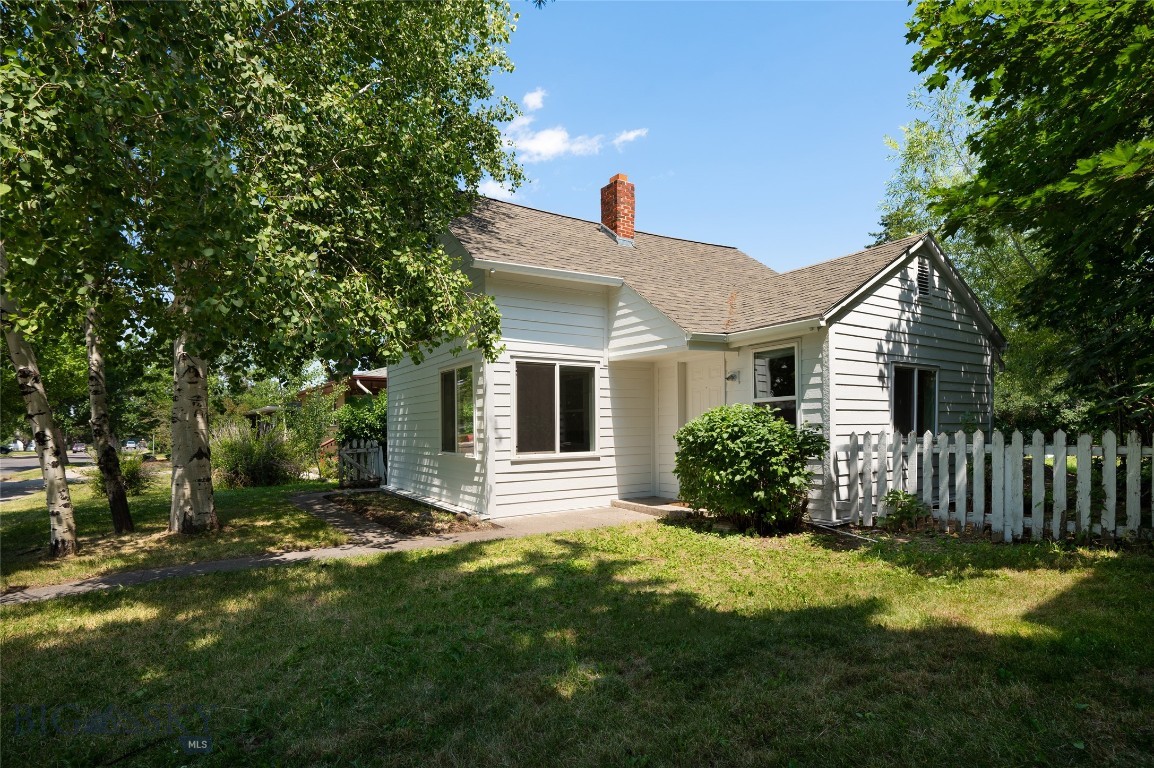 514 S 11th Avenue Property Photo 1