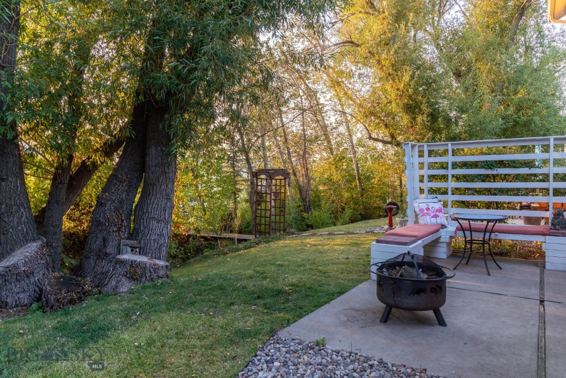 607 S 15th Avenue Property Photo 21