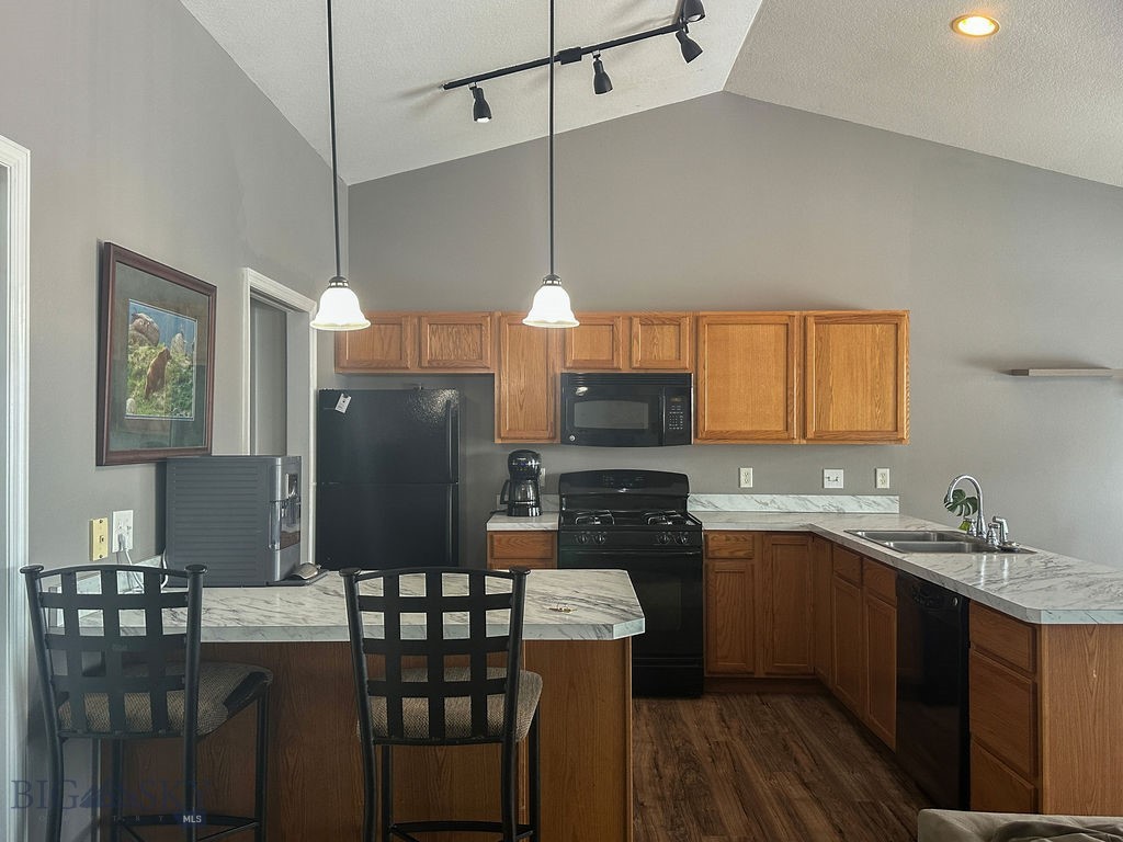 597148390 Real Estate Listings Main Image